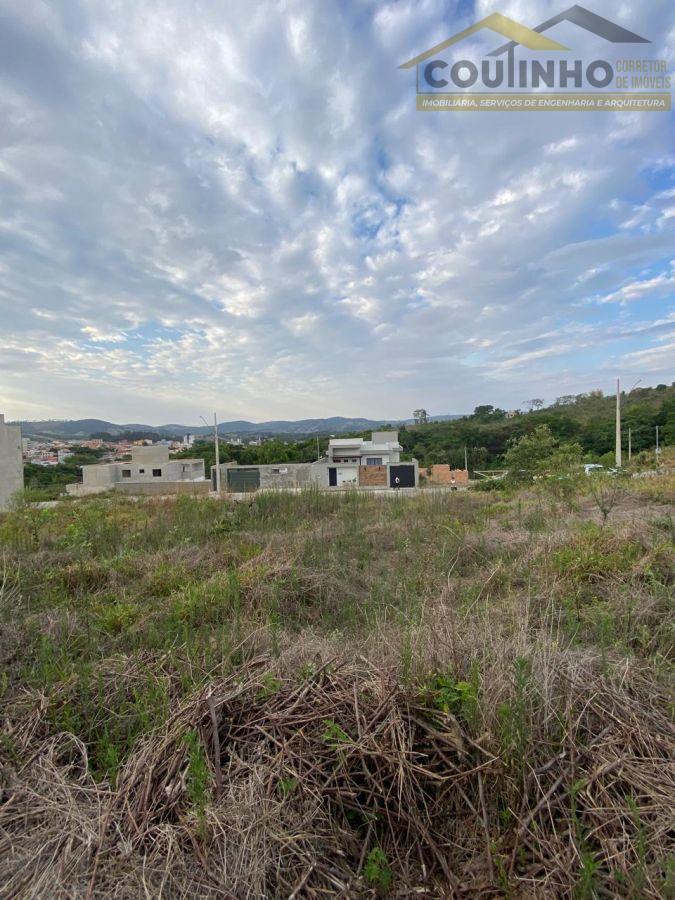 WhatsApp Image 2025-10-29 at 14.17.27 (5).jpeg